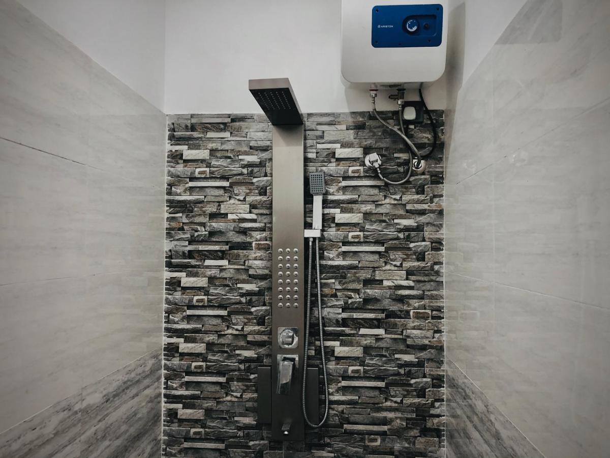 Siri's Residency Daire Habaraduwa Central Dış mekan fotoğraf